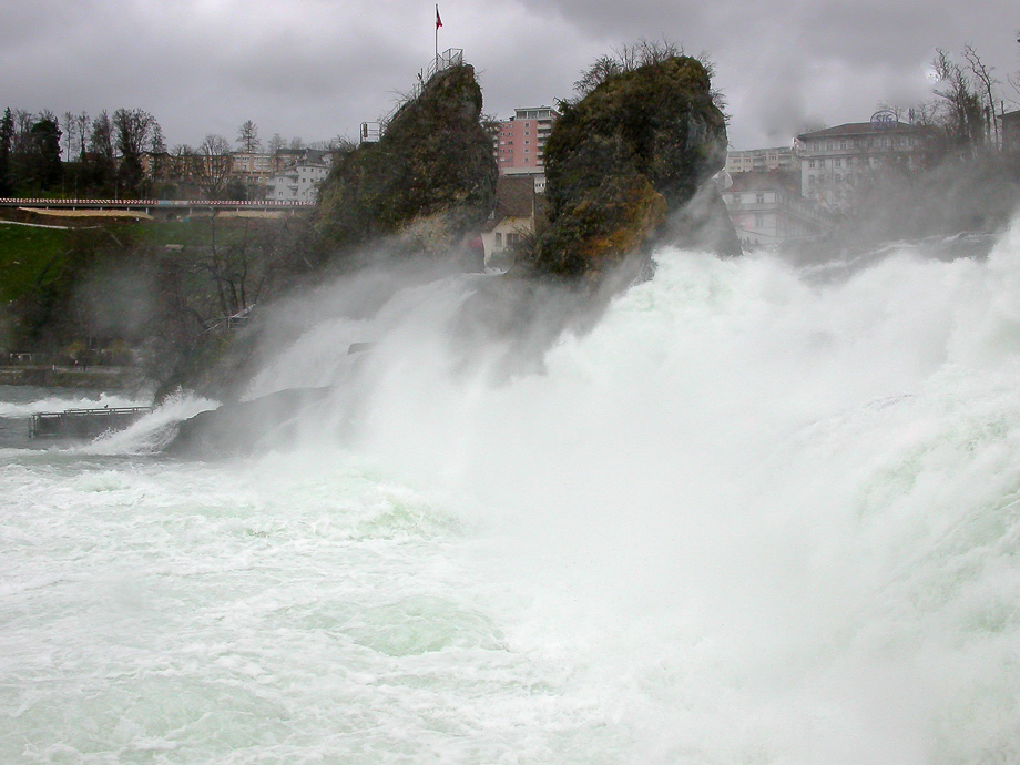 RHEINFALL SCHAFFHAUSEN