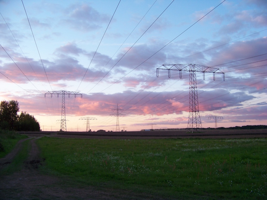 Wolken und Strom..