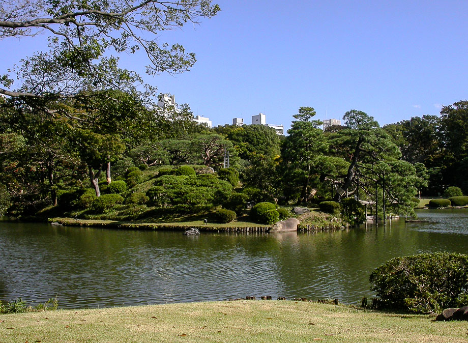 JAPAN - TOKIO - RIKUGI-EN