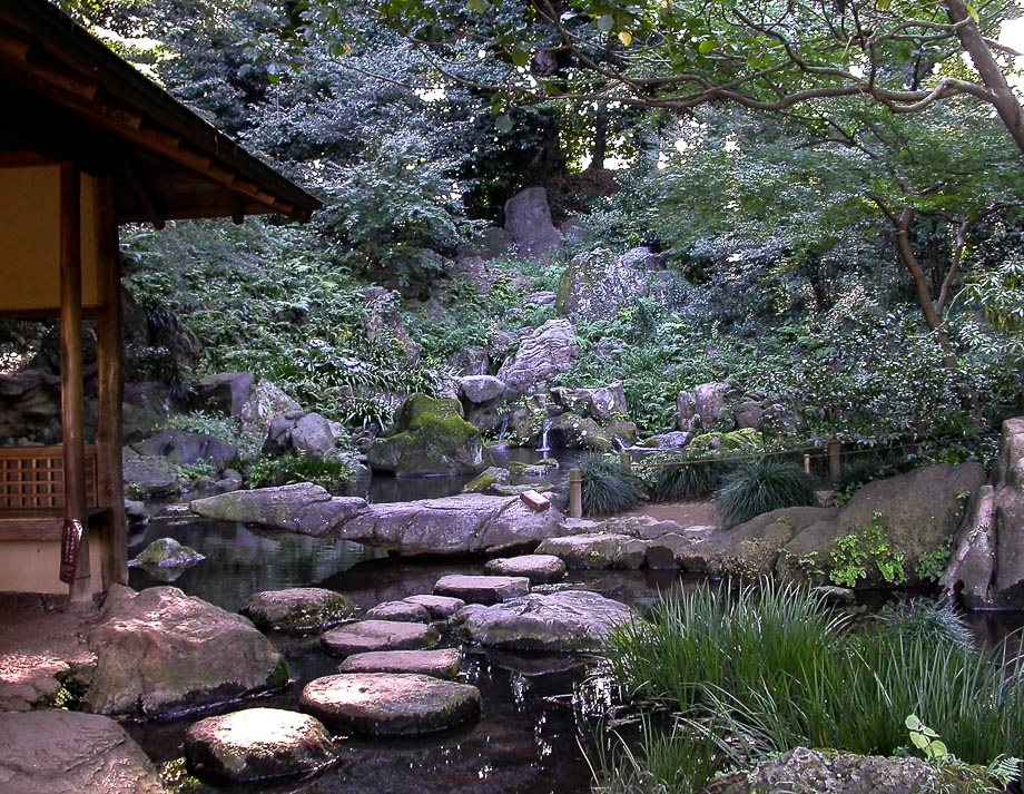 JAPAN - TOKIO - RIKUGI-EN