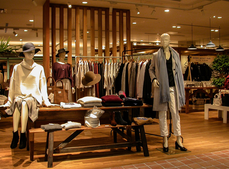 JAPAN - TOKIO - REGENTAG