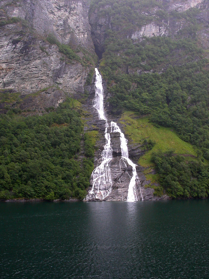 ZUM NORDKAP - GEIRANGER