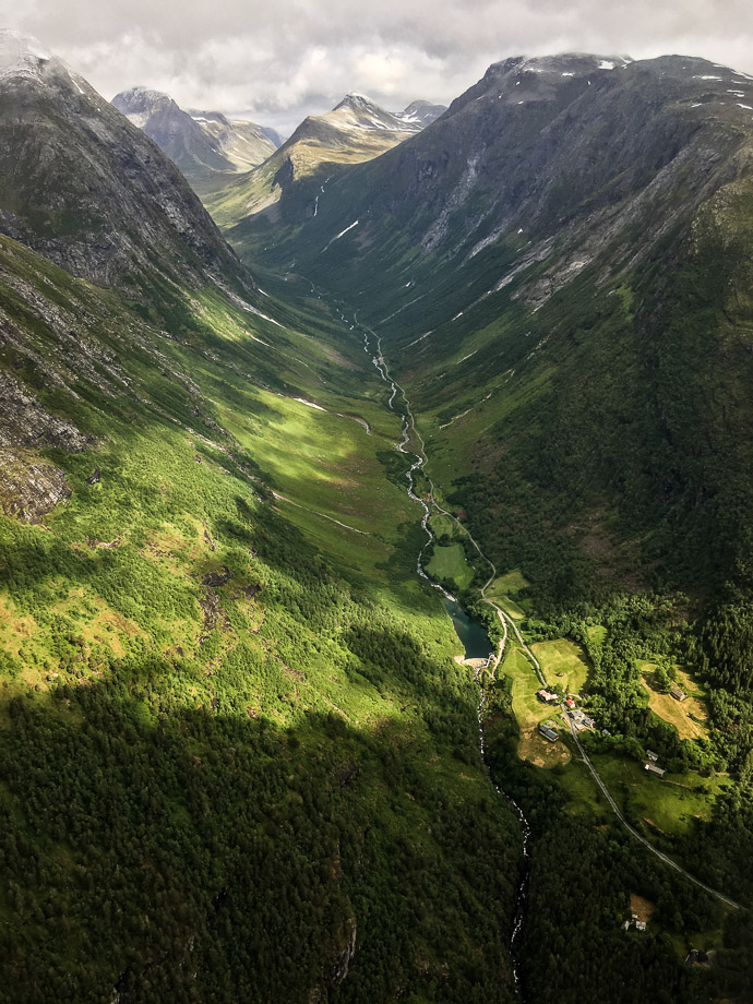 ZUM NORDKAP - GEIRANGER